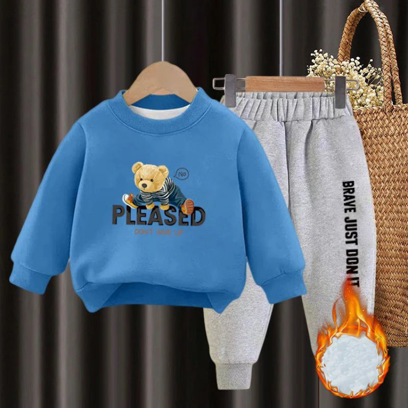 Brave & Cozy Bear Sweatshirt Set 🐻🔥

For the little adventurers who are always on the move, this Brave & Cozy Bear Sweatshirt Set is the ultimate mix of comfort and style! The bold black sweatshirt features an adorable