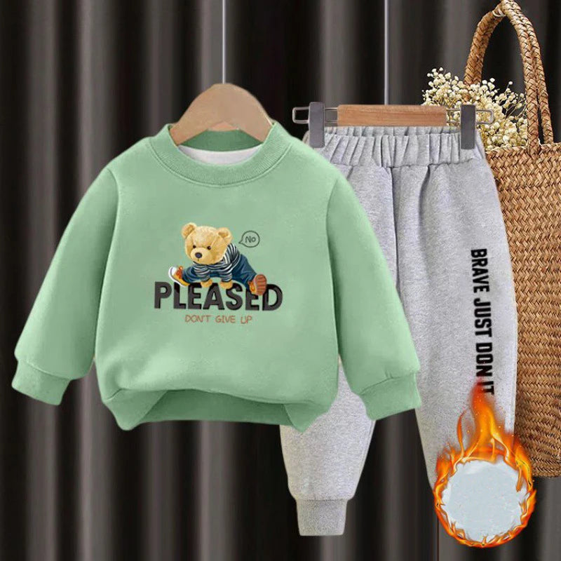 Brave & Cozy Bear Sweatshirt Set 🐻🔥

For the little adventurers who are always on the move, this Brave & Cozy Bear Sweatshirt Set is the ultimate mix of comfort and style! The bold black sweatshirt features an adorable